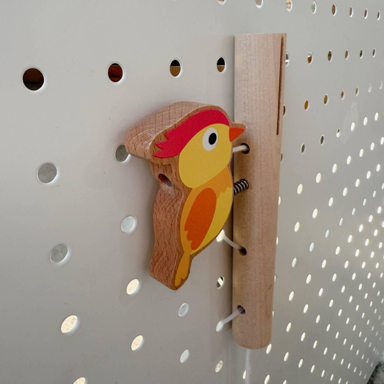 Wooden Busy Board with Pull St - đánh giá và giá Montessori Wooden Busy Board Toddler